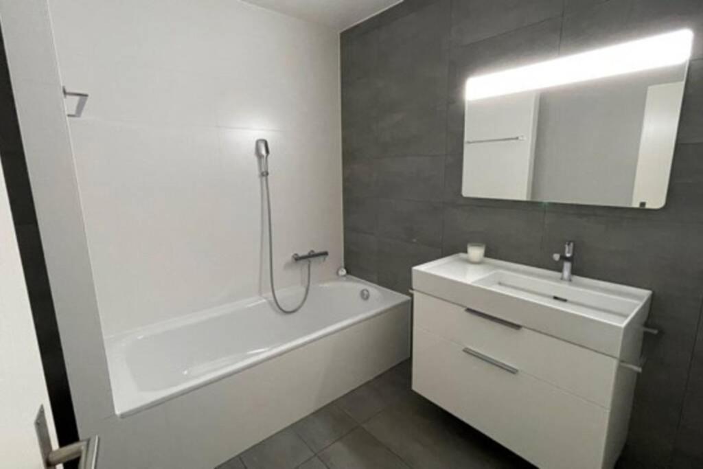 Voeens, St-Blaise, Logement Entier - 2 Chambres Marin Eksteriør bilde